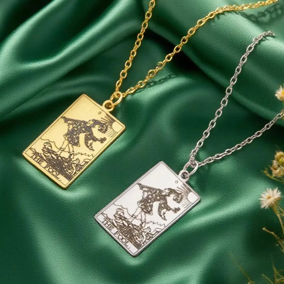 Dawapara Tarot Cards Necklace – Women’s Stainless Steel Amulet Jewelry Charm