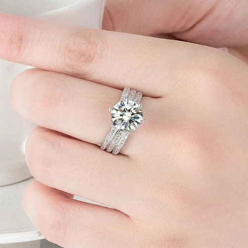 Women’s party jewelry