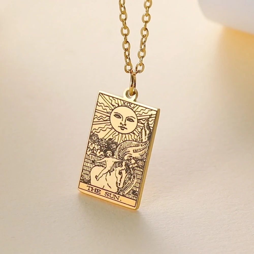 Dawapara Tarot Cards Necklace – Women’s Stainless Steel Amulet Jewelry Charm