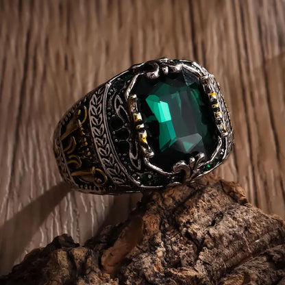 Men's Luxury Green Gemstone Retro Ring – Bold & Domineering Jewelry