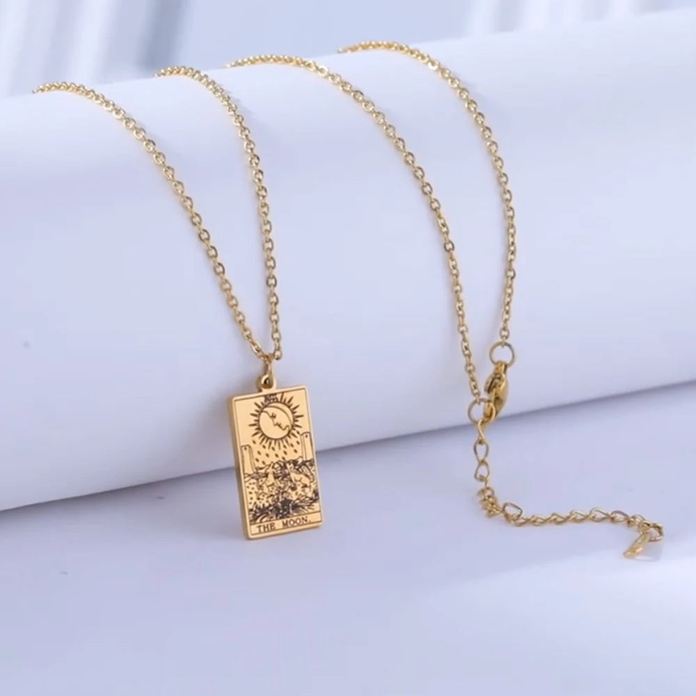 Dawapara Tarot Cards Necklace – Women’s Stainless Steel Amulet Jewelry Charm